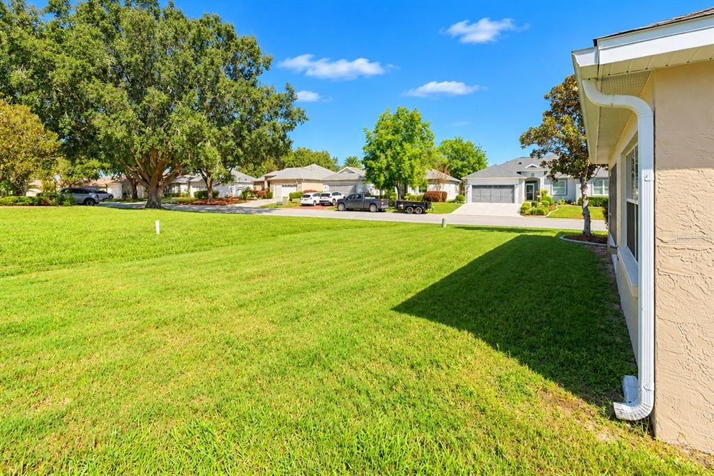 For Sale: $225,000 (2 beds, 2 baths, 1504 Square Feet)