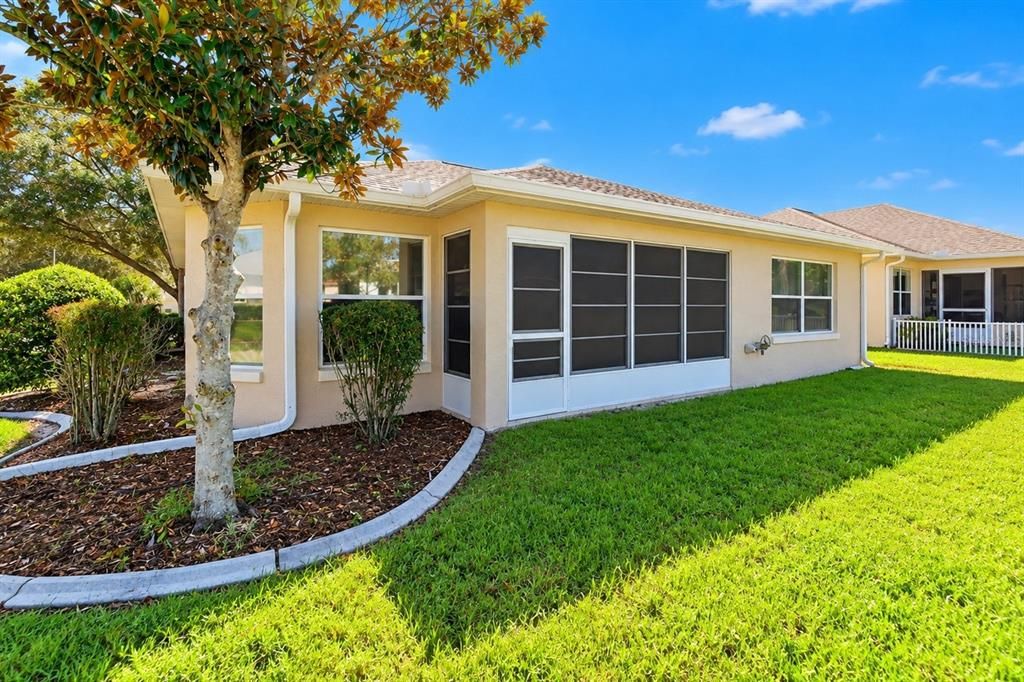 For Sale: $225,000 (2 beds, 2 baths, 1504 Square Feet)
