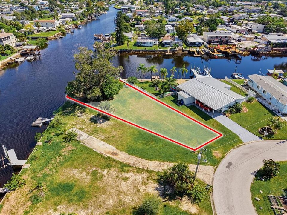 待售: $159,900 (0.16 acres)