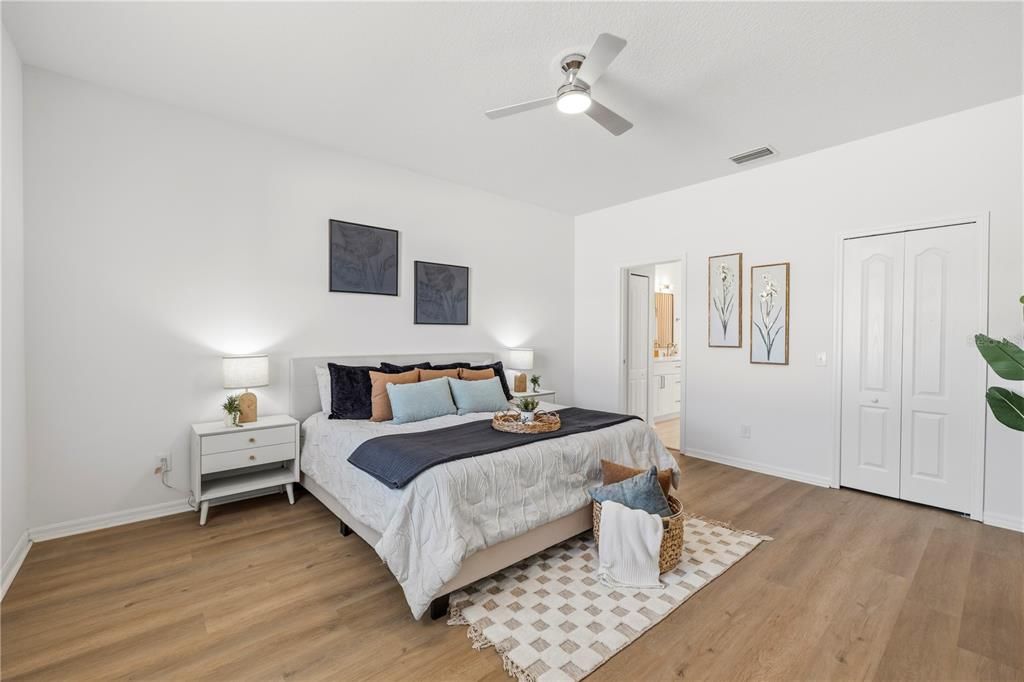 En Venta: $529,000 (4 camas, 2 baños, 2420 Pies cuadrados)