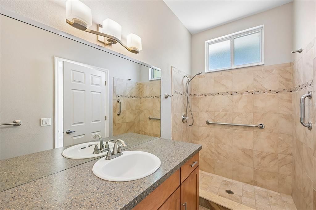 En Venta: $359,900 (3 camas, 2 baños, 1523 Pies cuadrados)