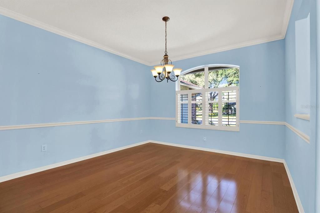 En Venta: $630,000 (4 camas, 2 baños, 2769 Pies cuadrados)