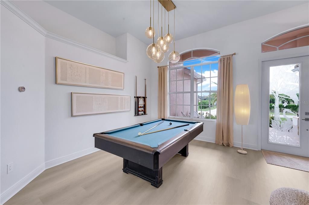 En Venta: $895,000 (3 camas, 3 baños, 2269 Pies cuadrados)