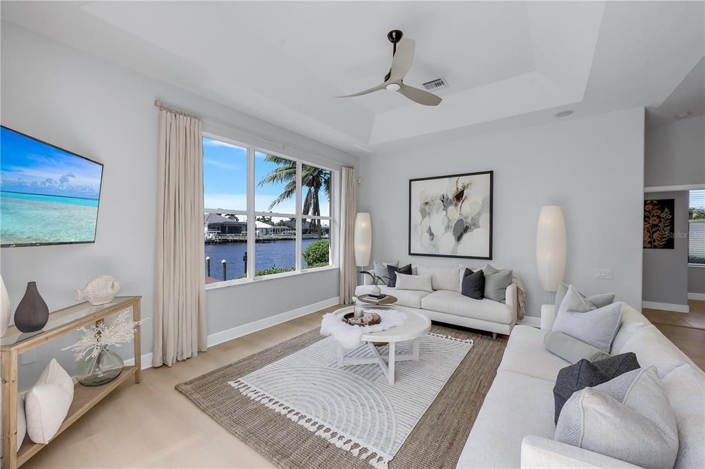 En Venta: $895,000 (3 camas, 3 baños, 2269 Pies cuadrados)