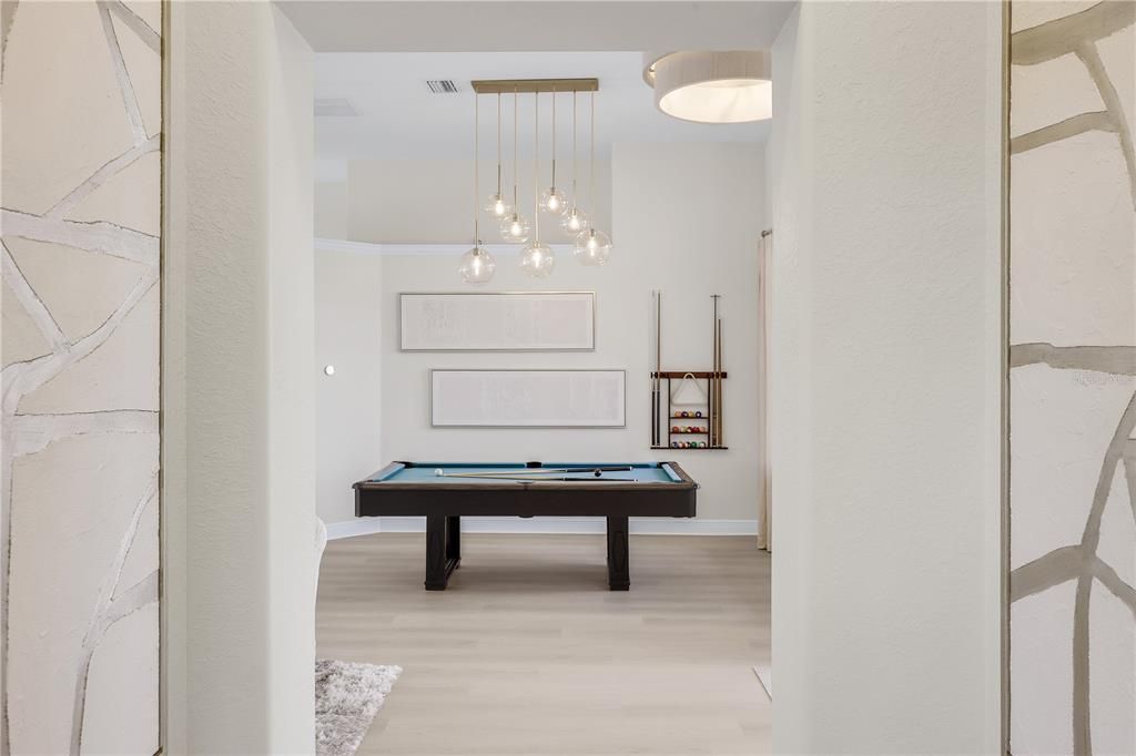 En Venta: $895,000 (3 camas, 3 baños, 2269 Pies cuadrados)