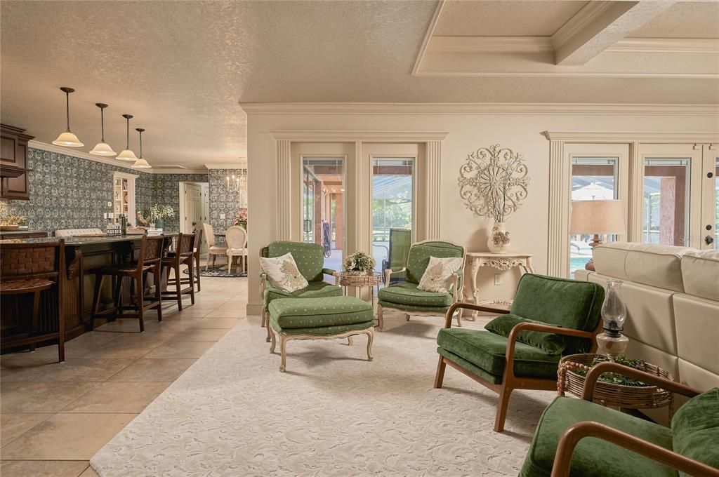 For Sale: $1,085,000 (4 beds, 4 baths, 4147 Square Feet)