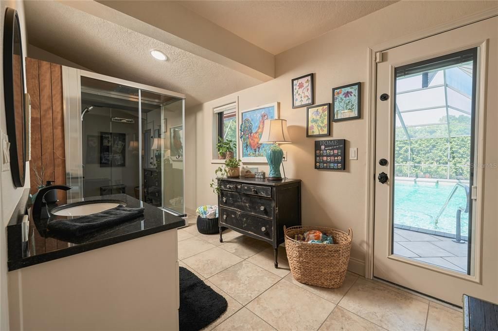 For Sale: $1,085,000 (4 beds, 4 baths, 4147 Square Feet)