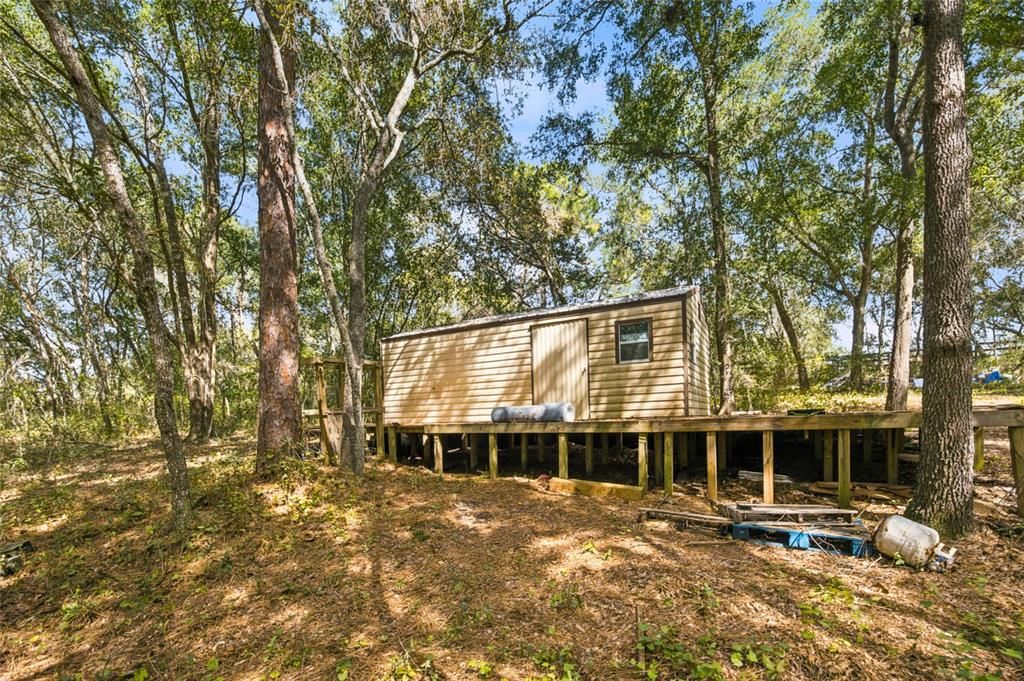 На продажу: $149,900 (3.04 acres)
