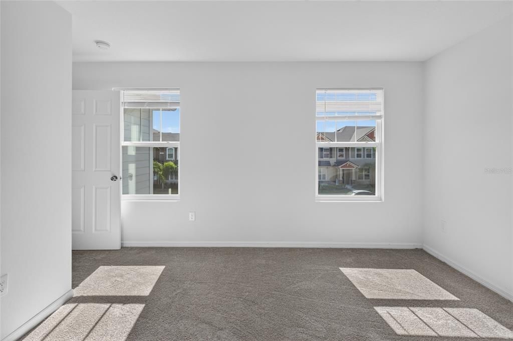 For Sale: $540,000 (3 beds, 2 baths, 2373 Square Feet)