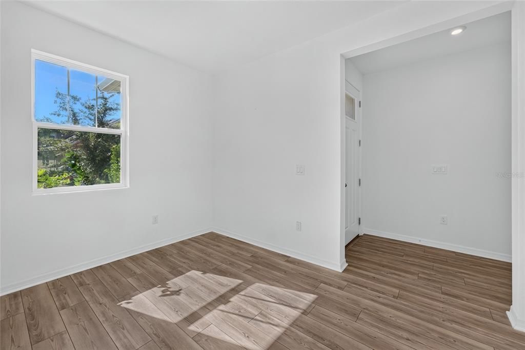 For Sale: $540,000 (3 beds, 2 baths, 2373 Square Feet)