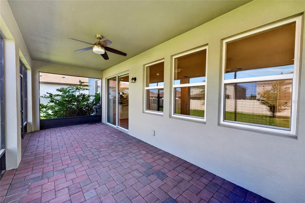 For Sale: $540,000 (3 beds, 2 baths, 2373 Square Feet)