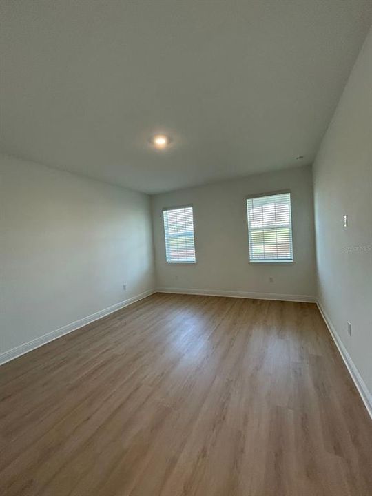 For Sale: $630,000 (4 beds, 3 baths, 2826 Square Feet)