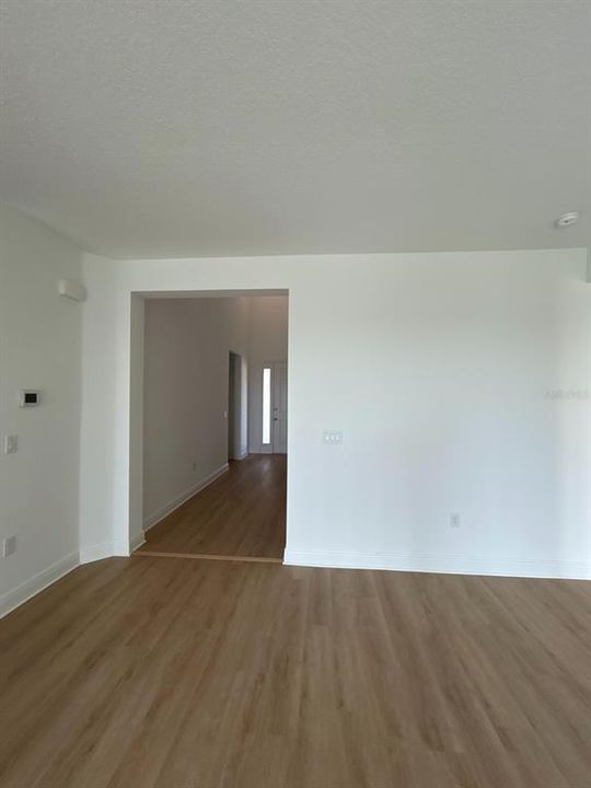 For Sale: $630,000 (4 beds, 3 baths, 2826 Square Feet)