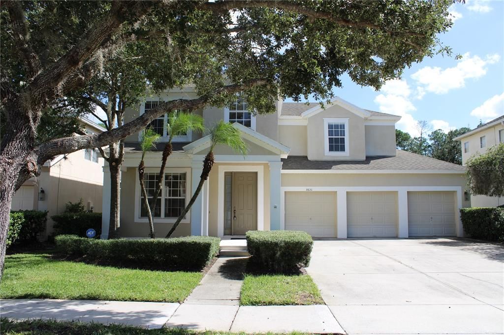 For Sale: $669,000 (4 beds, 3 baths, 2686 Square Feet)