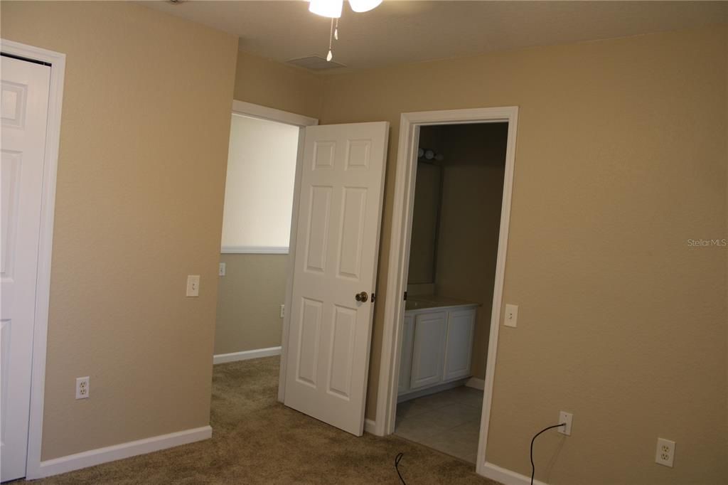 For Sale: $669,000 (4 beds, 3 baths, 2686 Square Feet)