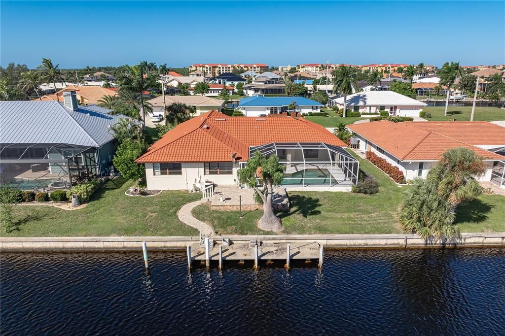 En Venta: $570,000 (3 camas, 2 baños, 2013 Pies cuadrados)