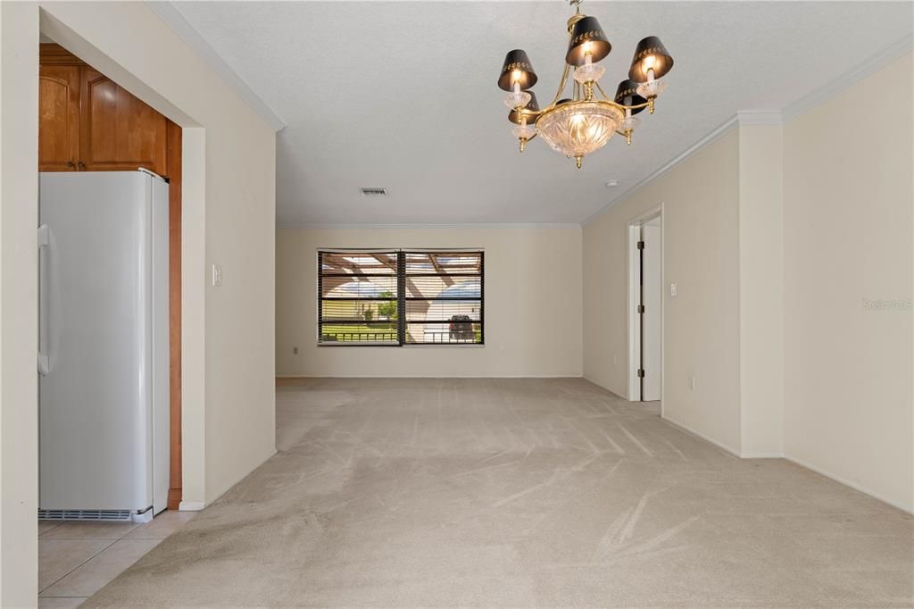 En Venta: $570,000 (3 camas, 2 baños, 2013 Pies cuadrados)
