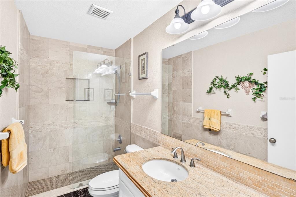 For Sale: $1,400,000 (3 beds, 2 baths, 2214 Square Feet)