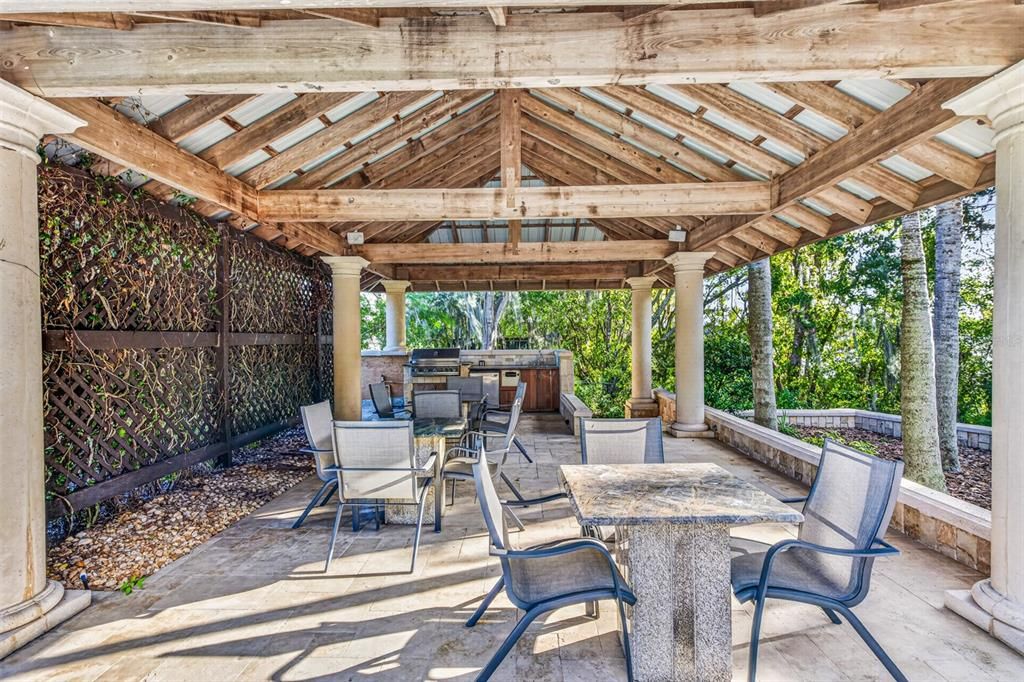 For Sale: $1,400,000 (3 beds, 2 baths, 2214 Square Feet)