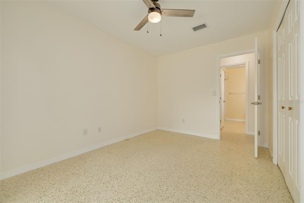 For Sale: $525,000 (3 beds, 2 baths, 1114 Square Feet)