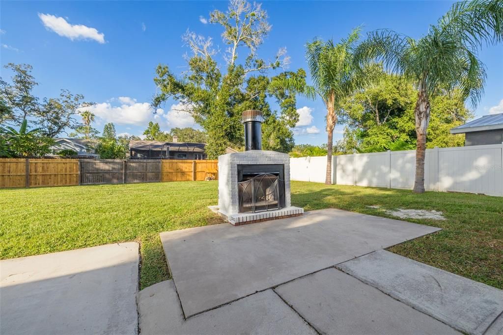 For Sale: $525,000 (3 beds, 2 baths, 1114 Square Feet)
