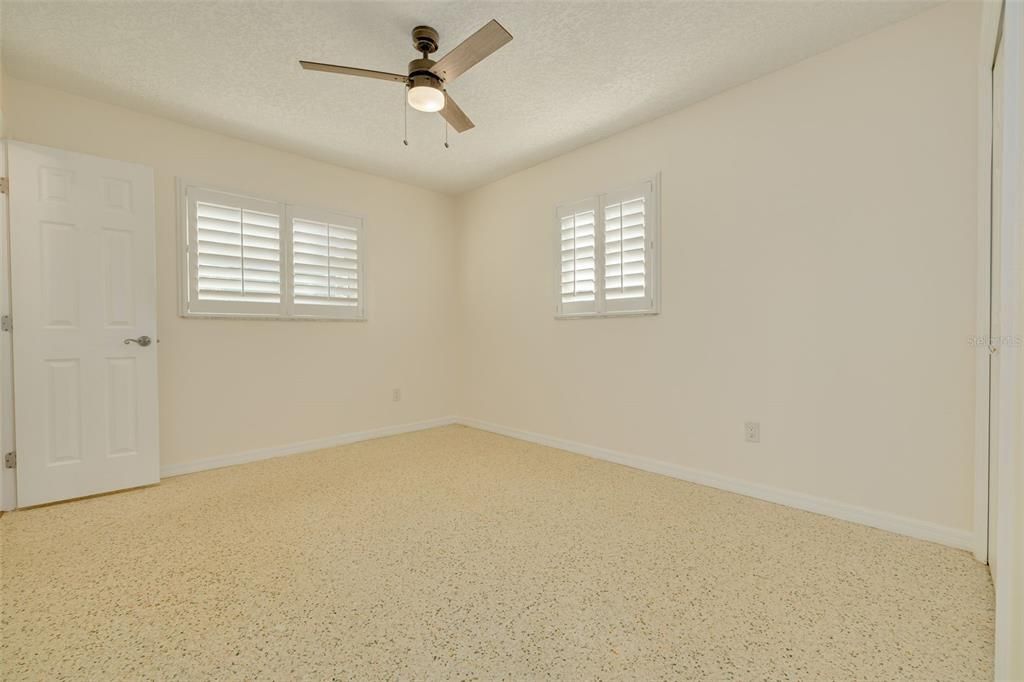 For Sale: $525,000 (3 beds, 2 baths, 1114 Square Feet)