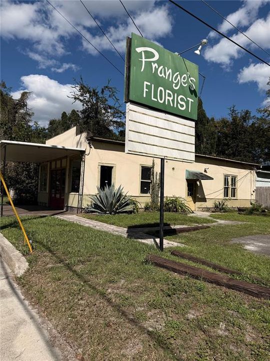 For Sale: $19,500 (0 beds, 0 baths, 1300 Square Feet)