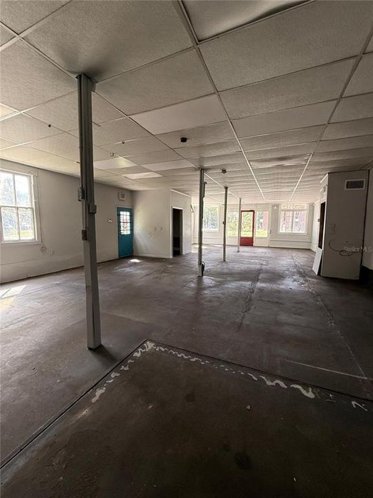 For Sale: $19,500 (0 beds, 0 baths, 1300 Square Feet)