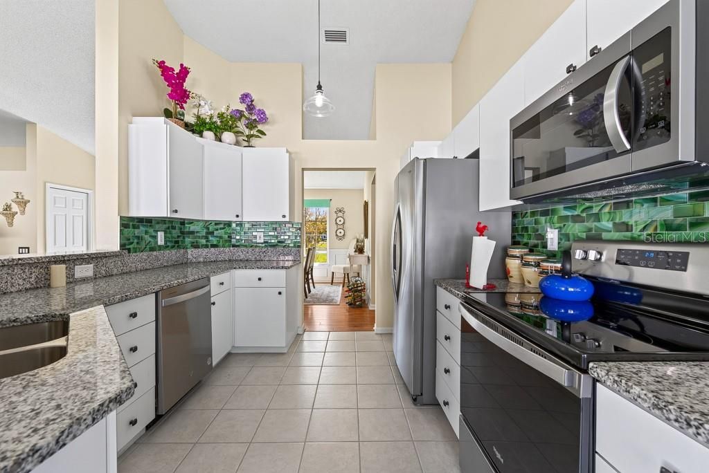 En Venta: $350,000 (3 camas, 2 baños, 1651 Pies cuadrados)