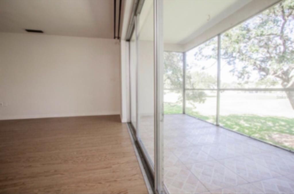 For Sale: $223,000 (2 beds, 2 baths, 1278 Square Feet)