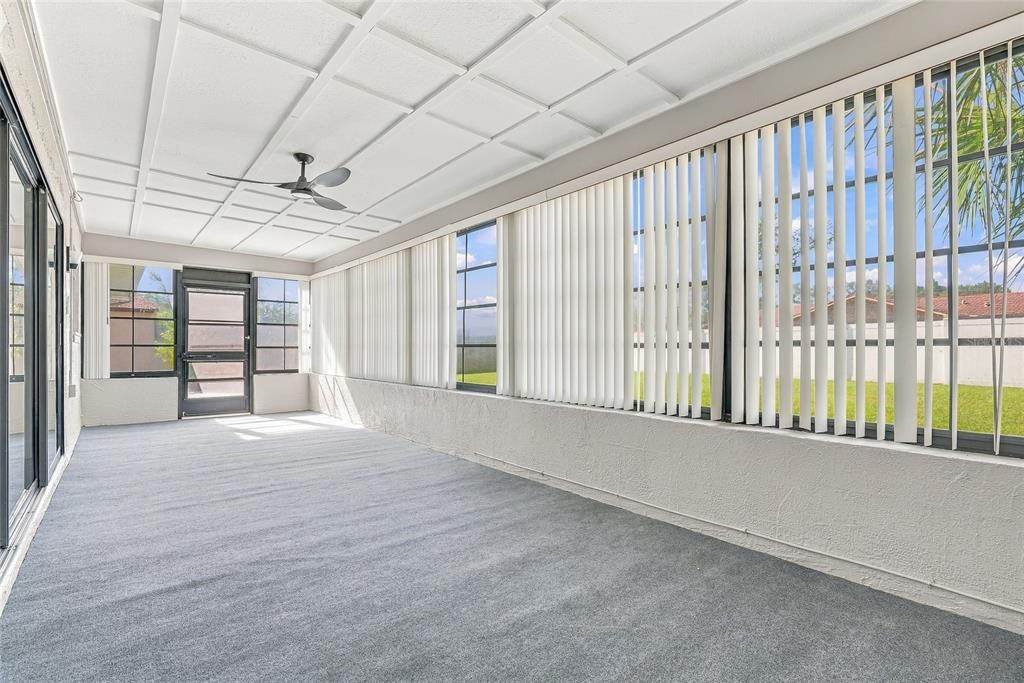 For Sale: $269,900 (2 beds, 2 baths, 1190 Square Feet)