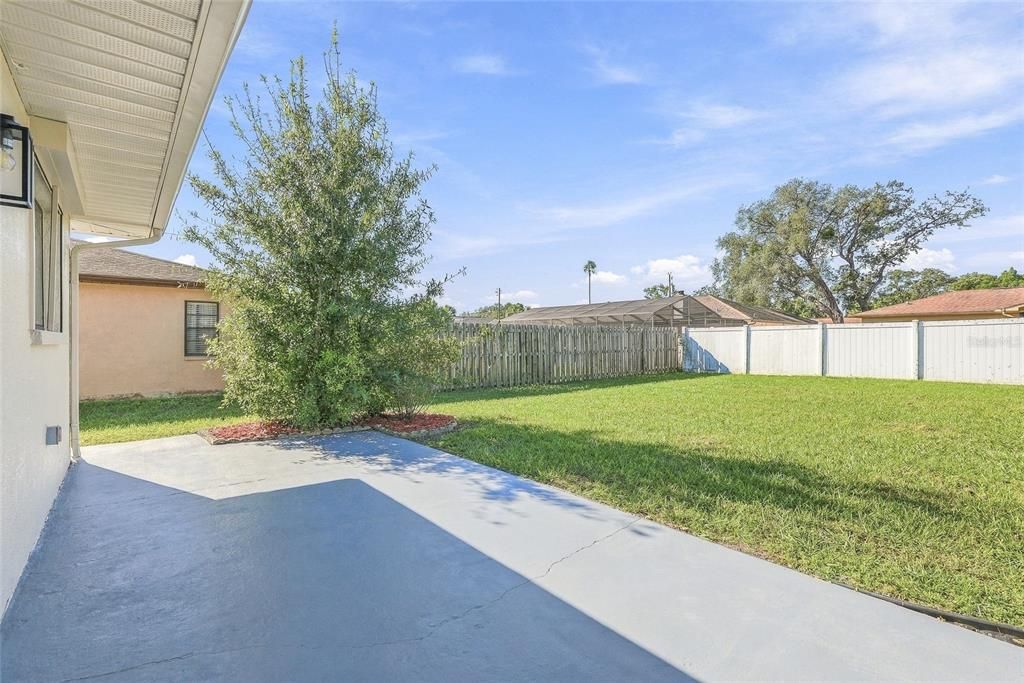 For Sale: $269,900 (2 beds, 2 baths, 1190 Square Feet)