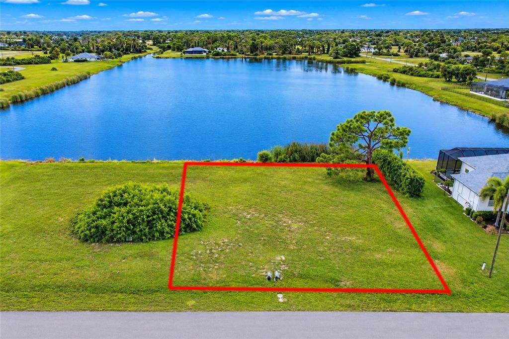 En Venta: $49,500 (0.19 acres)