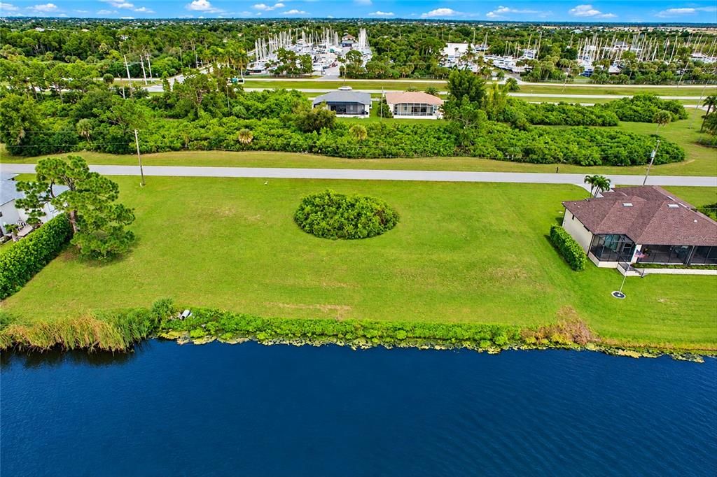 En Venta: $49,500 (0.19 acres)