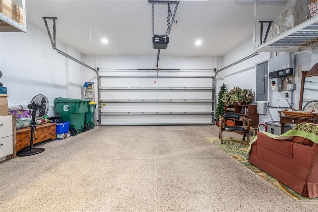 For Sale: $365,000 (2 beds, 2 baths, 1839 Square Feet)