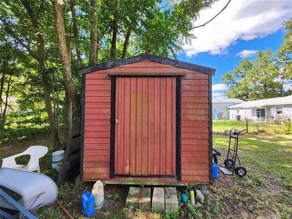 For Sale: $165,000 (3 beds, 1 baths, 1074 Square Feet)