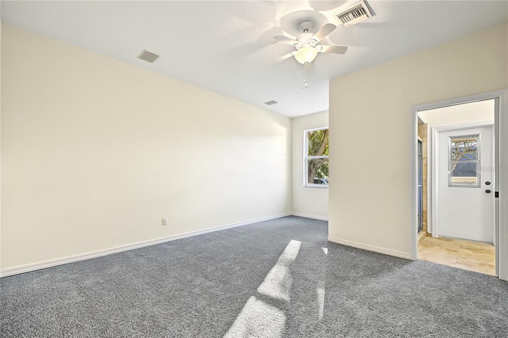 For Sale: $535,000 (4 beds, 3 baths, 2780 Square Feet)