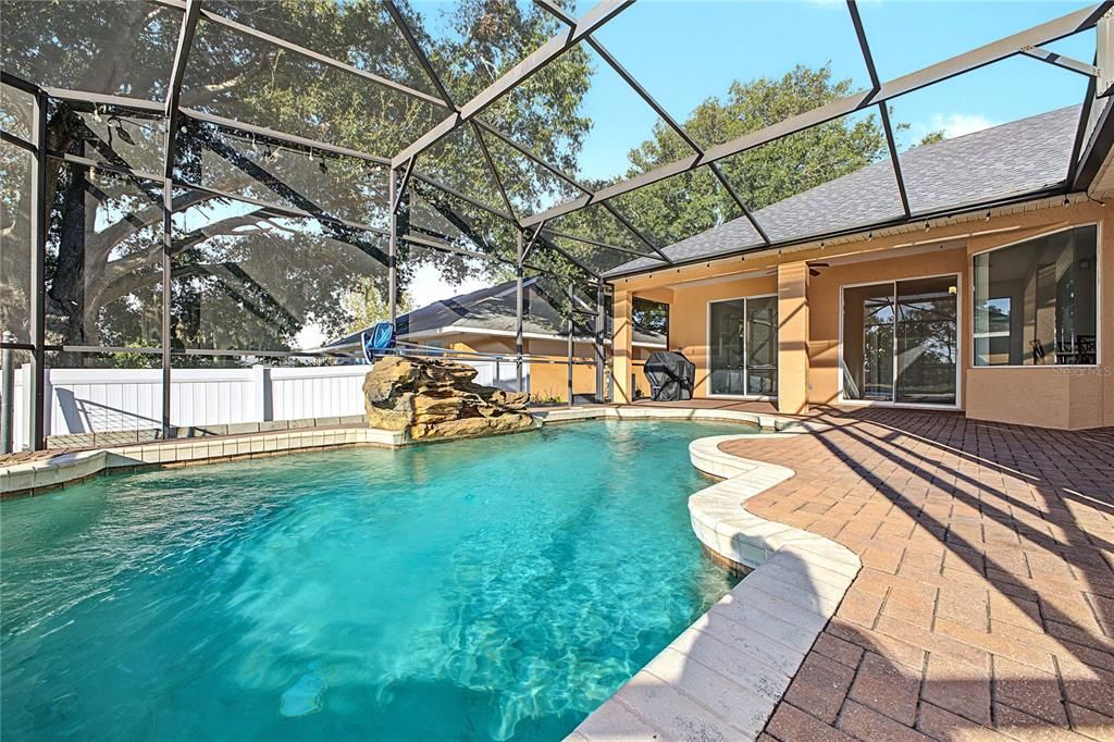For Sale: $535,000 (4 beds, 3 baths, 2780 Square Feet)