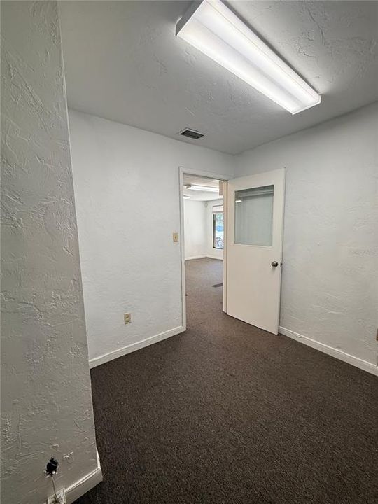 For Sale: $10,500 (0 beds, 0 baths, 864 Square Feet)