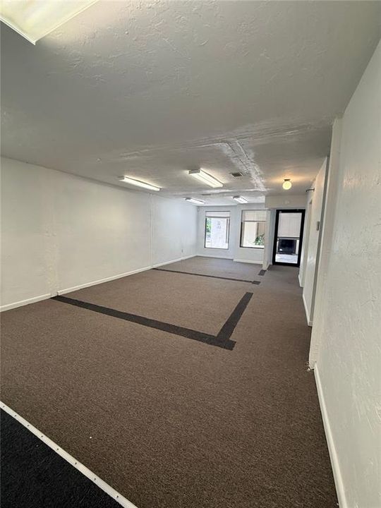 For Sale: $10,500 (0 beds, 0 baths, 864 Square Feet)