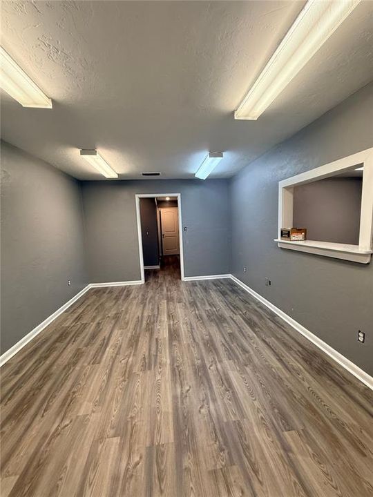For Sale: $11,100 (0 beds, 0 baths, 864 Square Feet)