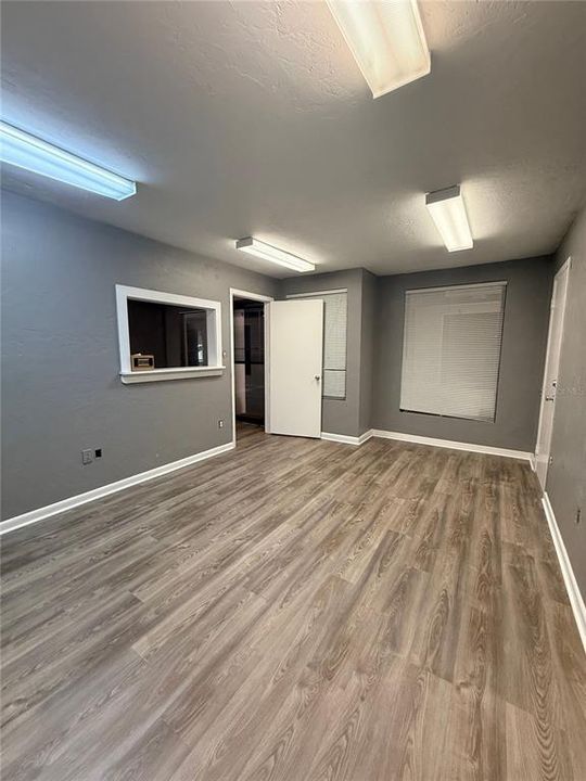 For Sale: $11,100 (0 beds, 0 baths, 864 Square Feet)