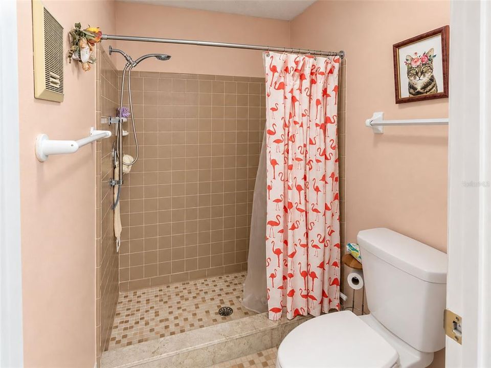 En Venta: $165,000 (2 camas, 2 baños, 1118 Pies cuadrados)