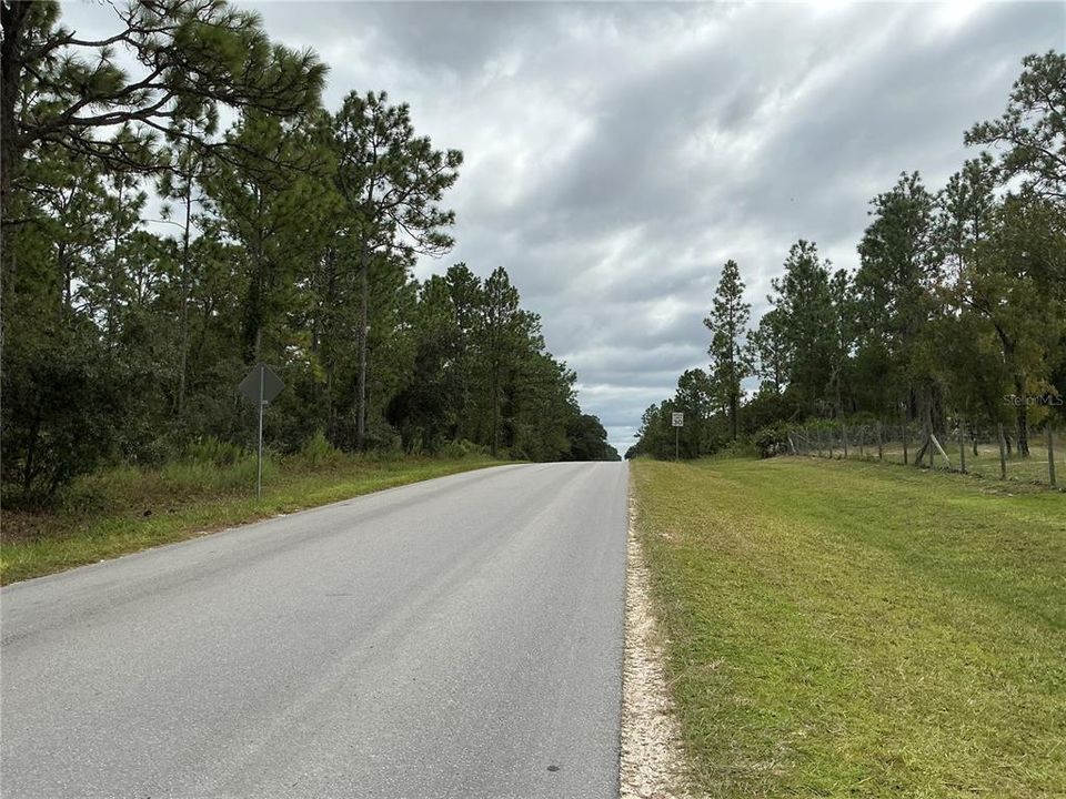 На продажу: $68,000 (1.03 acres)