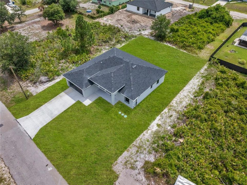 На продажу: $355,000 (3 спален, 2 ванн, 1719 Квадратных фут)