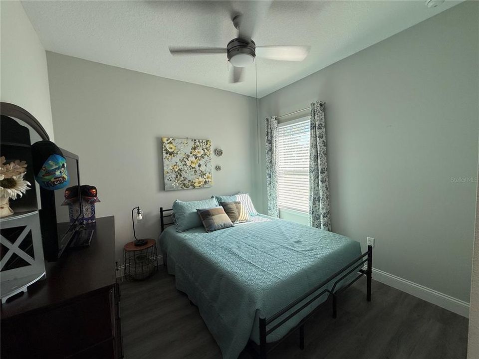 For Sale: $319,000 (4 beds, 2 baths, 1531 Square Feet)