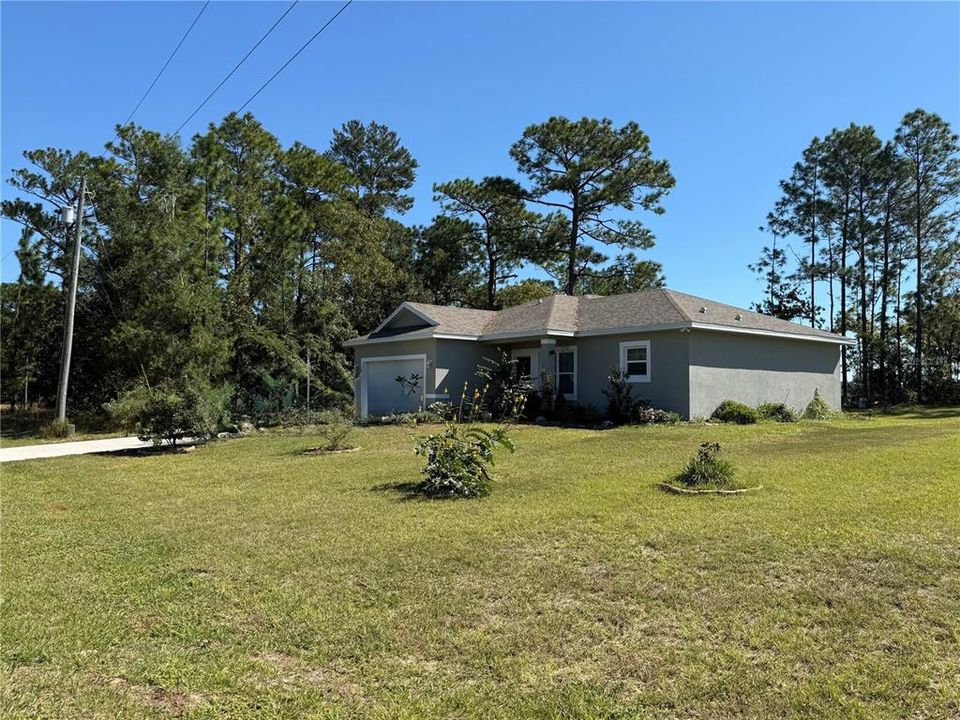 For Sale: $319,000 (4 beds, 2 baths, 1531 Square Feet)
