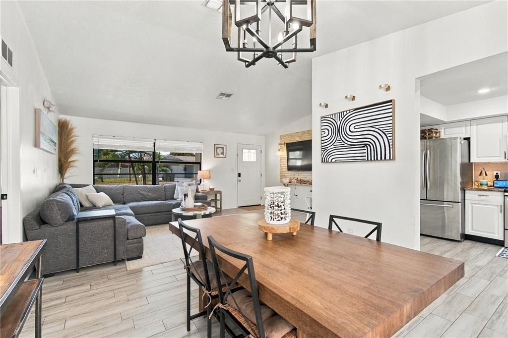 En Venta: $529,900 (4 camas, 2 baños, 1792 Pies cuadrados)