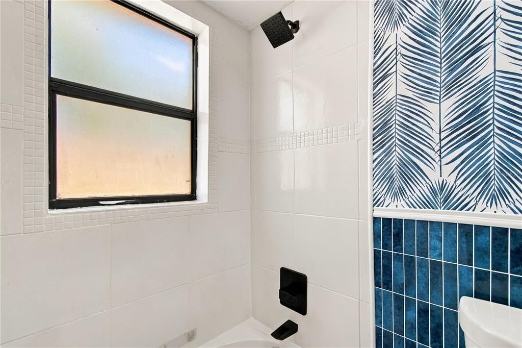 En Venta: $529,900 (4 camas, 2 baños, 1792 Pies cuadrados)
