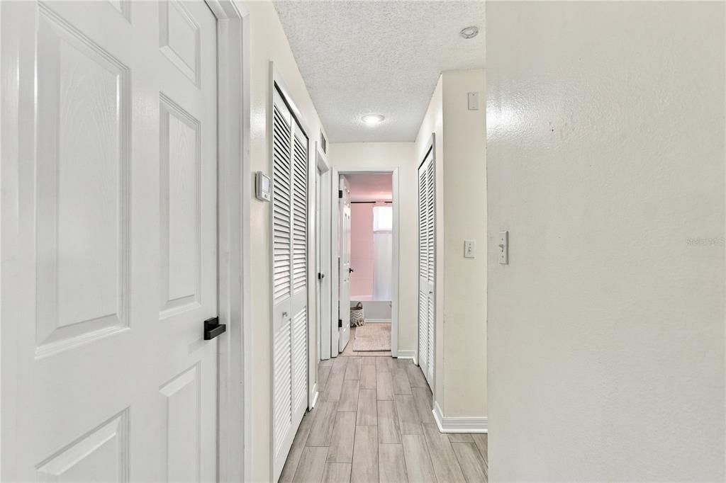En Venta: $529,900 (4 camas, 2 baños, 1792 Pies cuadrados)
